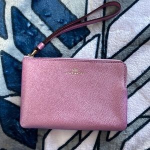 Coach hand wallet. Pink. Never used